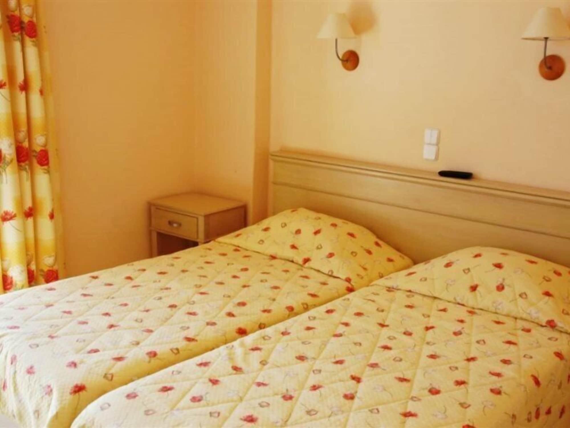 Hotel Seven Stars Karpathos Esterno foto