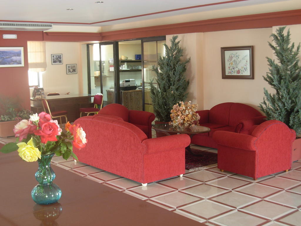Hotel Seven Stars Karpathos Esterno foto